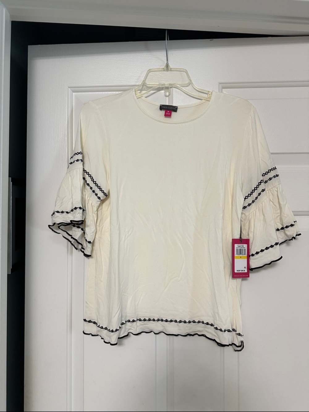 Vince Camuto Cream Short Sleeve Top with Black Trim
